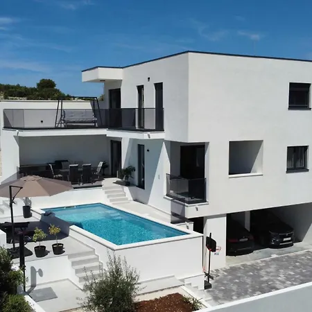 Villa Omorfia -